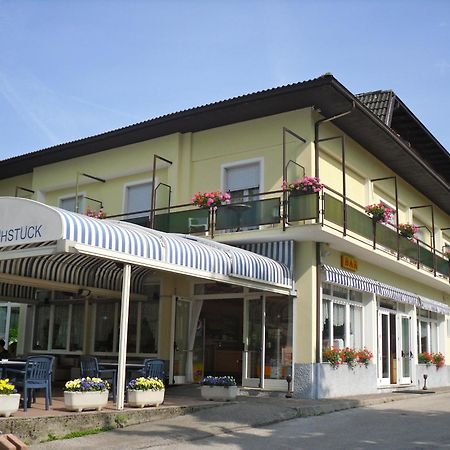 Garni Bellavista Hotel Calceranica al Lago Exterior foto